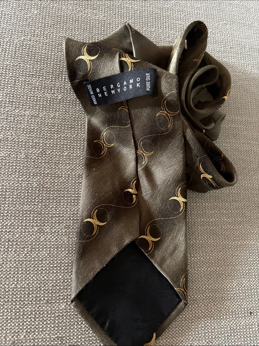 Bergamo Silk Tie Tie with Gold Crescent Motif